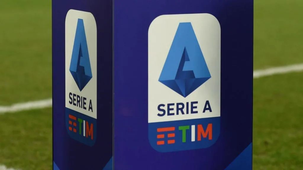 SONDAGGIO - La Serie A deve ripartire? Diteci la vostra