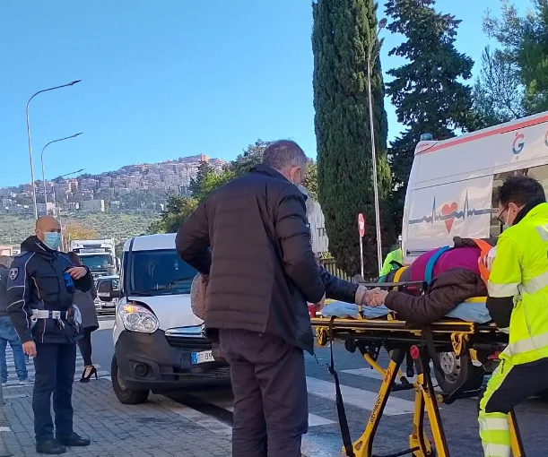 L'anziana investita mercoledƬ sulla via Tiburtina a Villa Adriana accende di nuovo le polemiche sulla sicurezza