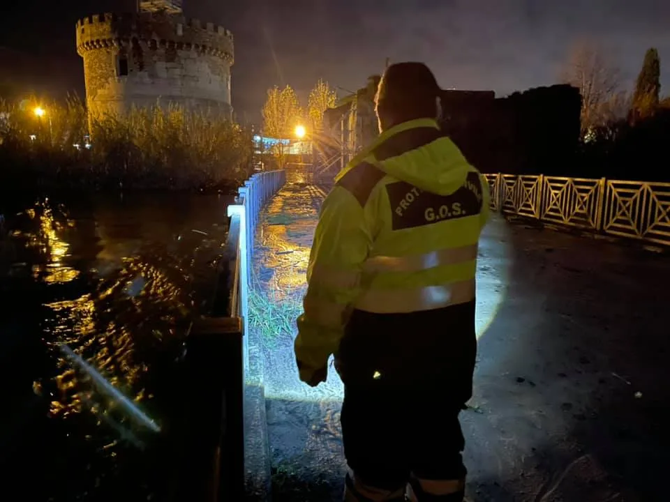 Maltempo a Tivoli notte di controlli per i volontari del GOS