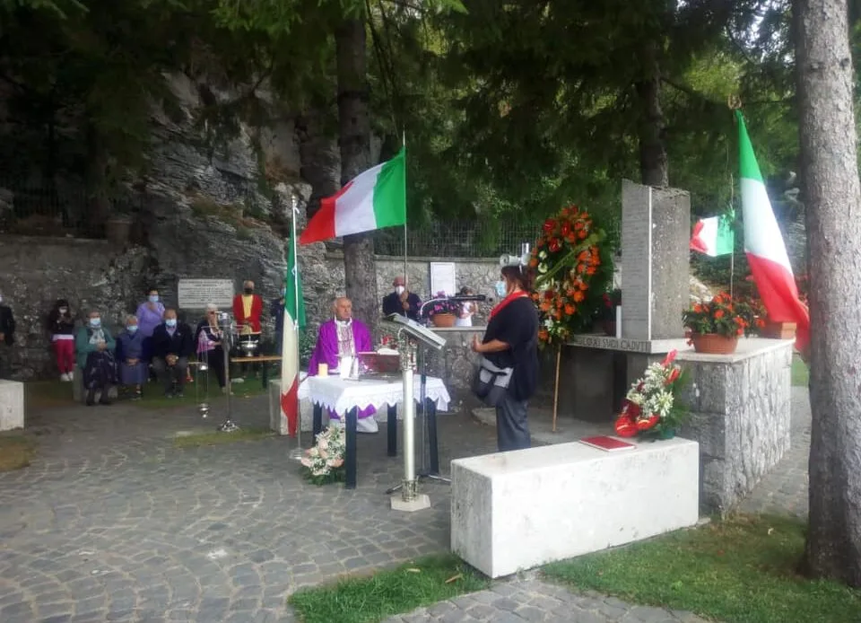 La cerimonia per ricordare don Pasquale Buttarazzi ed i caduti in guerra a Capranica