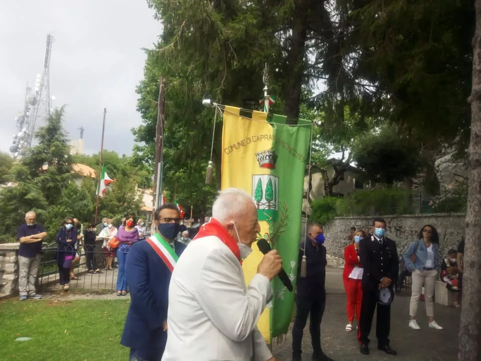 La cerimonia per ricordare don Pasquale Buttarazzi ed i caduti in guerra a Capranica. L'intervento del partigiano Angelo Nazio