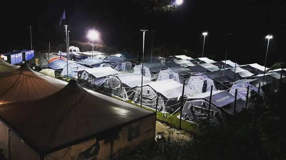 Uno dei campi allestiti ad Amatrice per soccorrere i terremotati