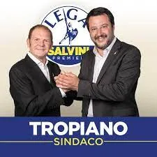 Vincenzo Tropiano e Matteo Salvini durante la campagna elettorale alle comunali di Tivoli nel 2019