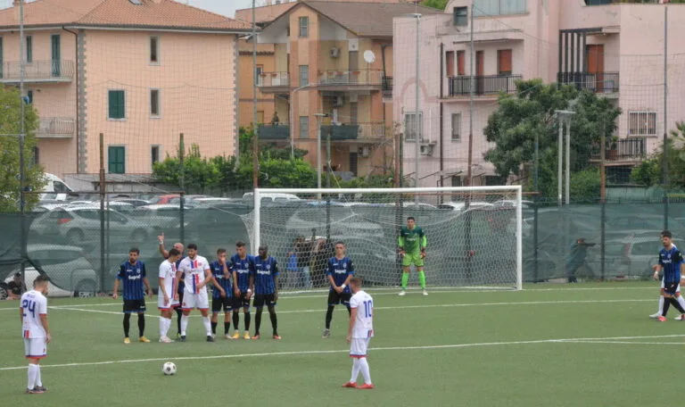 Una punizione per il Real Monterotondo Scalo