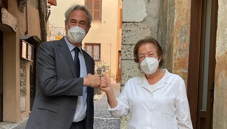 Il Sindaco Paolo Salvatori e la Dott.ssa Livia Sivi