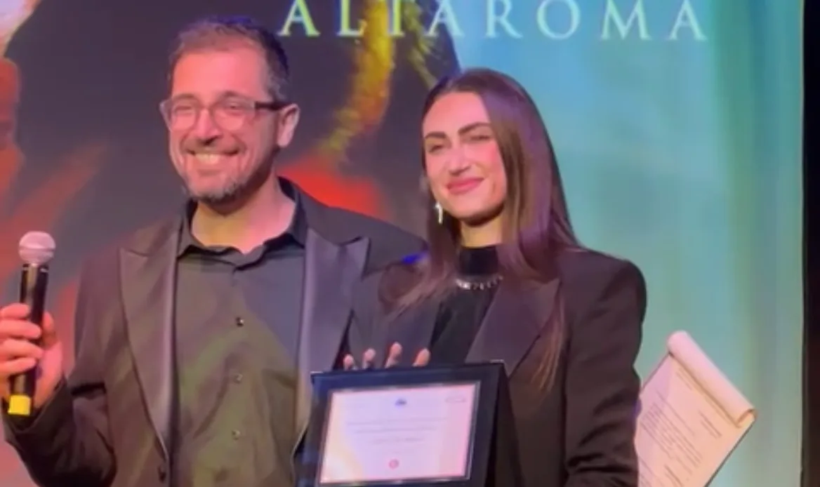 MENTANA – Moda, la stilista Claudia D’Andrea vince il premio “Roma Young Talents”