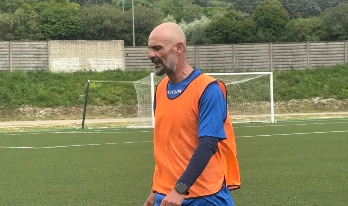CALCIO - Guidonia, attesa per le spiegazioni sull'esonero di Lopez