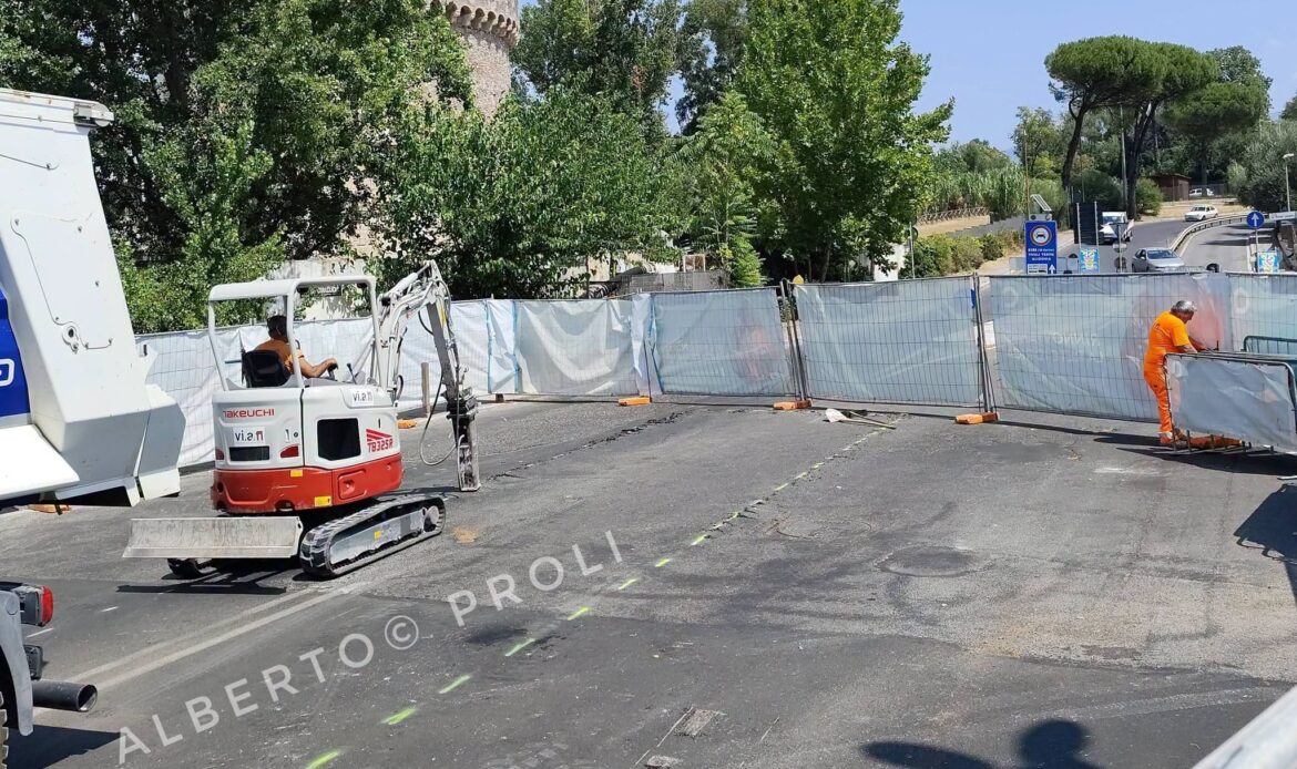 TIVOLI - Via Maremmana inferiore chiusa per lavori Acea