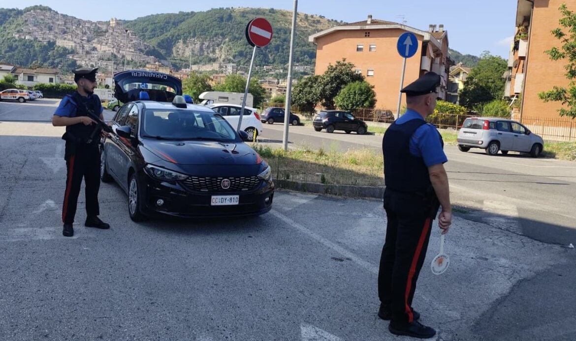 ARTENA – Aggressione a colpi di chiave svitabullone e coltellate: due arrestati