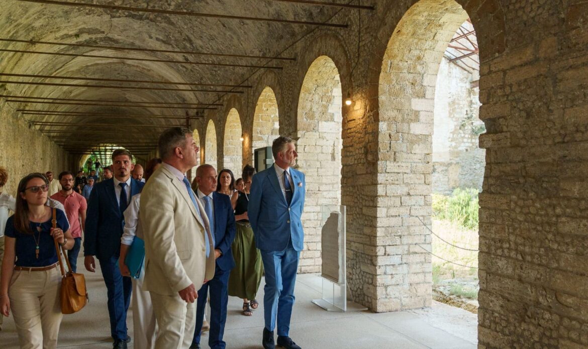 TIVOLI - Il Ministro Alessandro Giuli al Santuario di Ercole Vincitore e a Villa Adriana