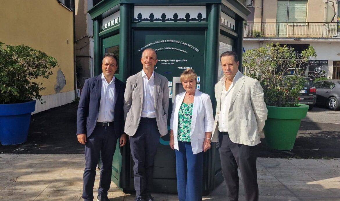 GUIDONIA - Città più bella, inaugurata la “Casa dell’Acqua” davanti alla stazione chiusa
