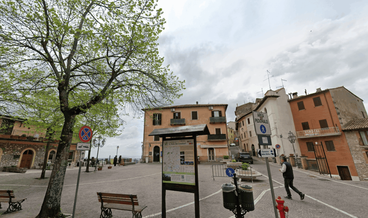 SAN POLO DEI CAVALIERI - Arrivano i turisti: divieto di sosta in Centro e disco orario al multipiano