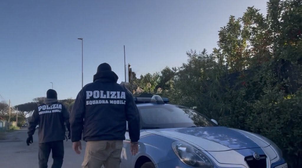 GUIDONIA - Italiano accoltellato in strada, tunisino arrestato per tentato omicidio