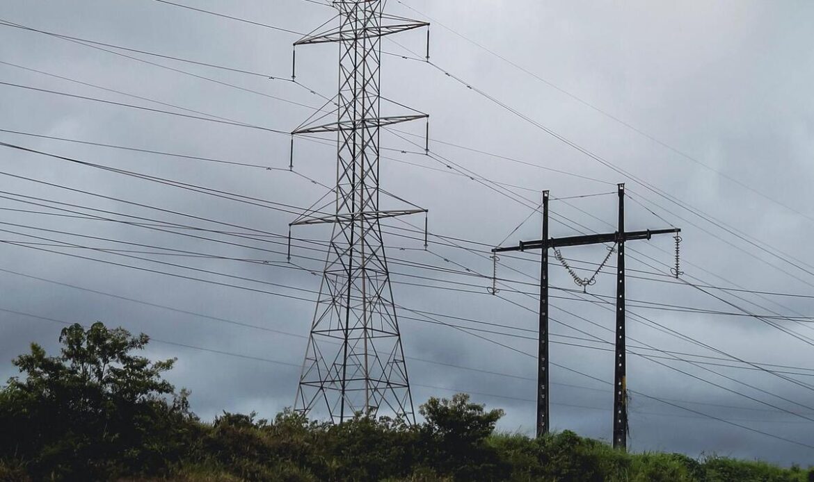 FONTE NUOVA - Distacco di energia in Via Battisti