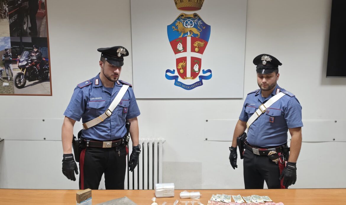 MONTEROTONDO - Un chilo e mezzo di droga sequestrato