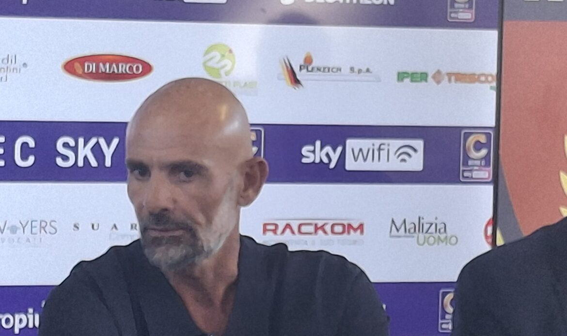 CALCIO - Ginestra ha la fiducia. Su Lopez 