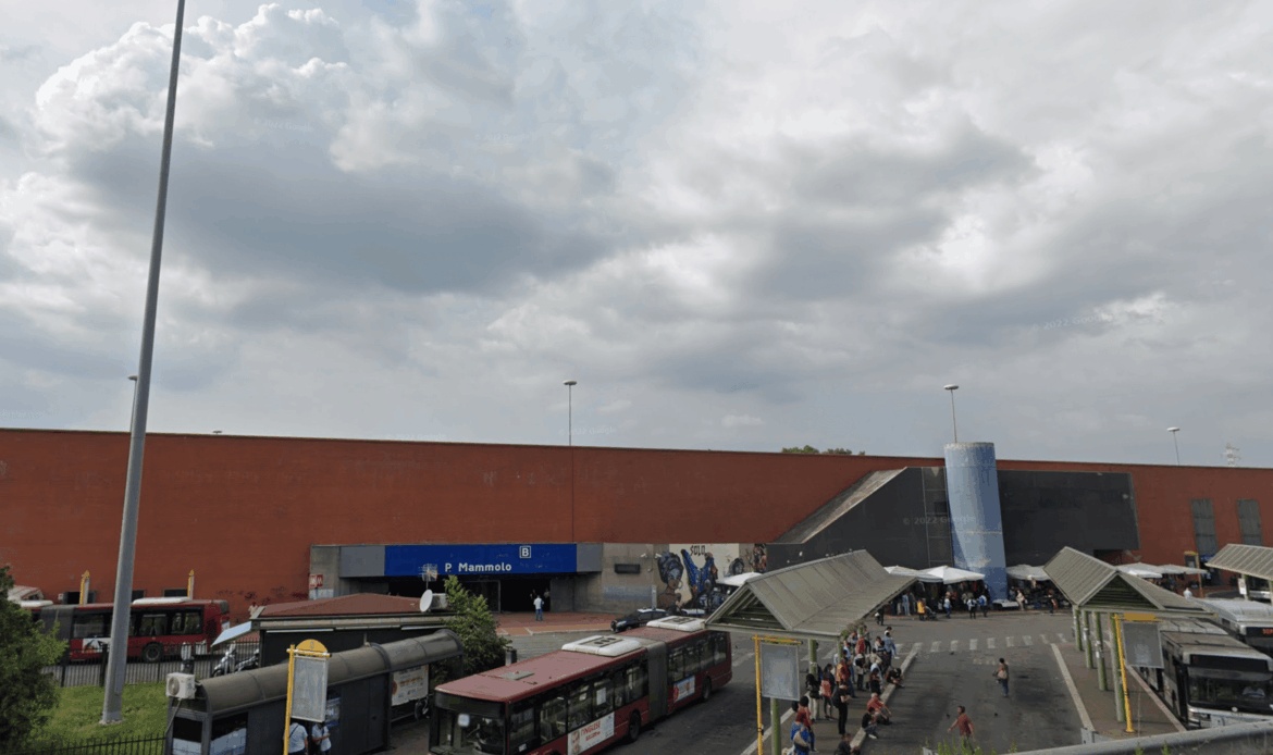 ROMA EST - Borseggiatore preso dalla Polizia allo scalo ferroviario