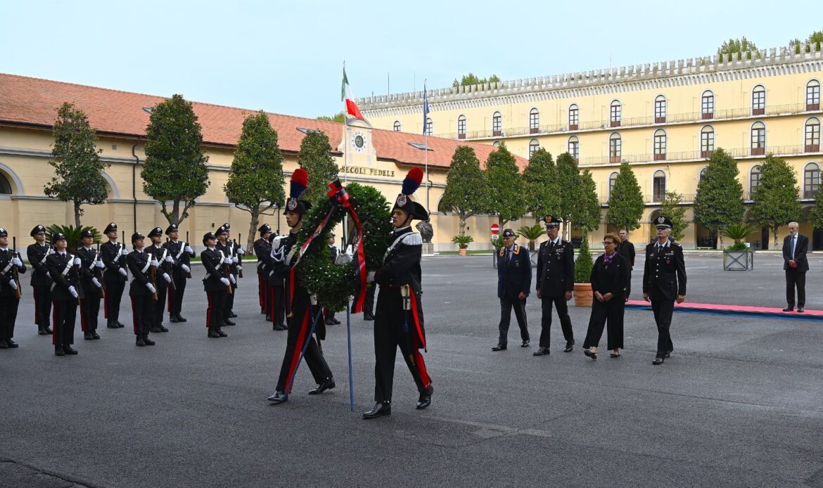 ROMA - Gli allievi carabinieri ricordano i militari deportati nel '43