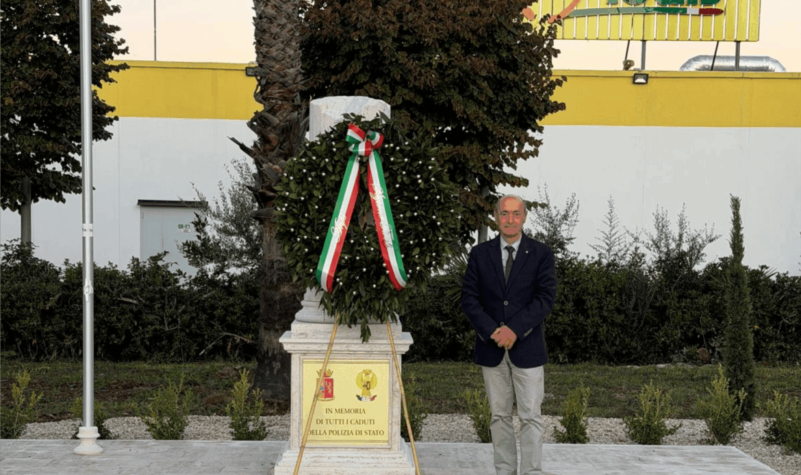 GUIDONIA - Inaugurato il monumento in memoria dei Caduti della Polizia di Stato